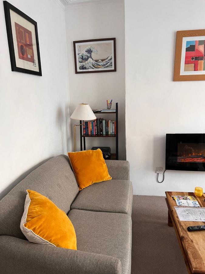 Lovely - 1 Bedroom Flat In Hastings Town Centre Eksteriør bilde
